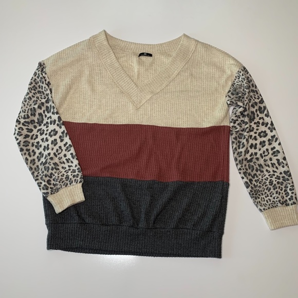 Color Block & Leopard Print Relaxed Waffle LS Top - Picture 1 of 4